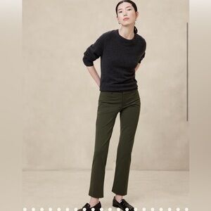 Banana Republic Sloan pant size 6 mallard green olive green army green
